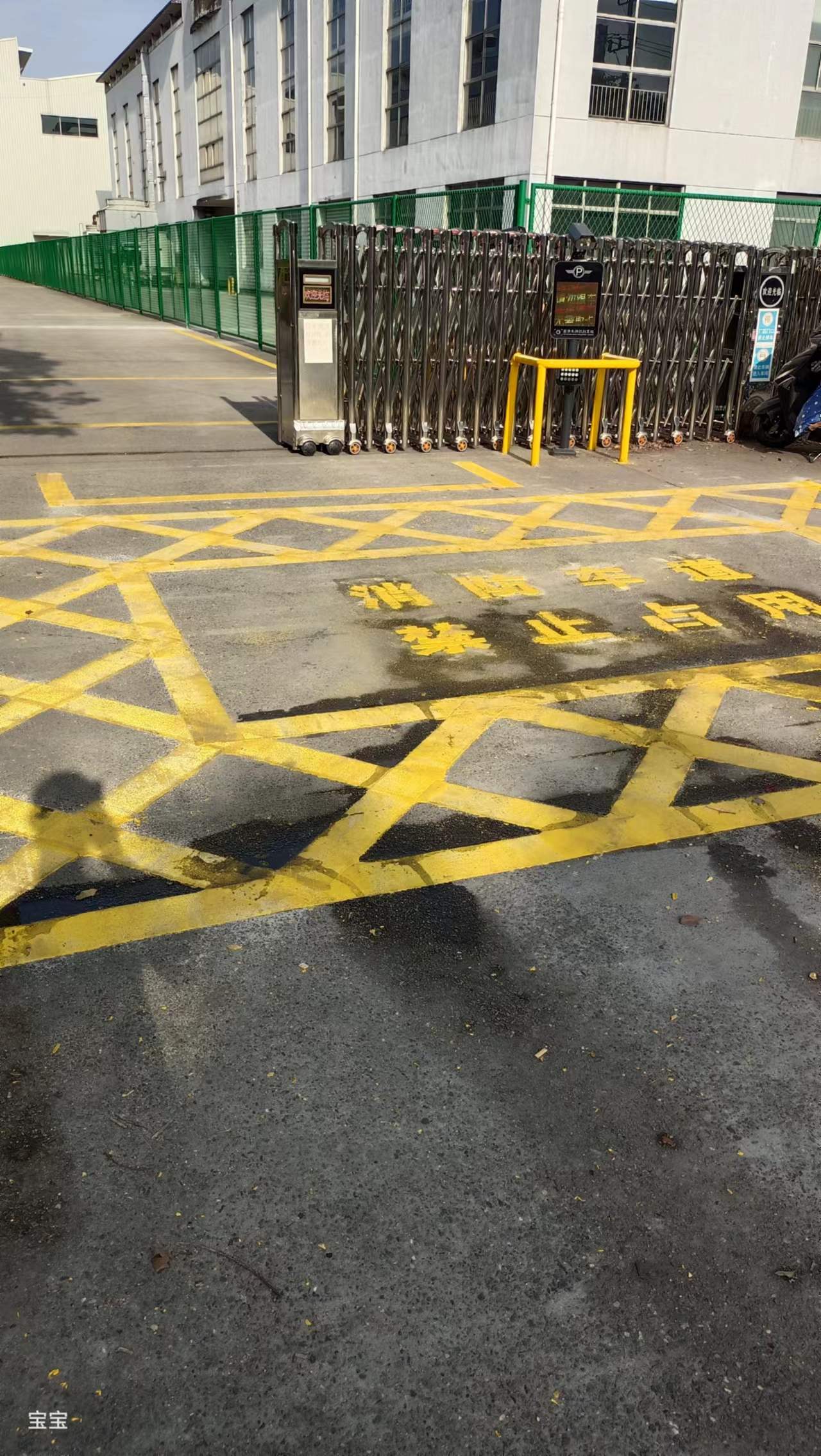 千家镇马路划线